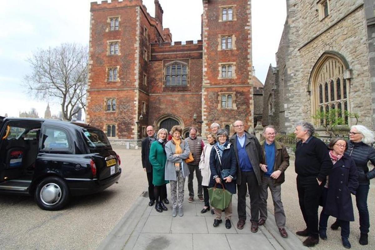 Roman & Medieval London: Private Half-Day Tour in a Black Cab