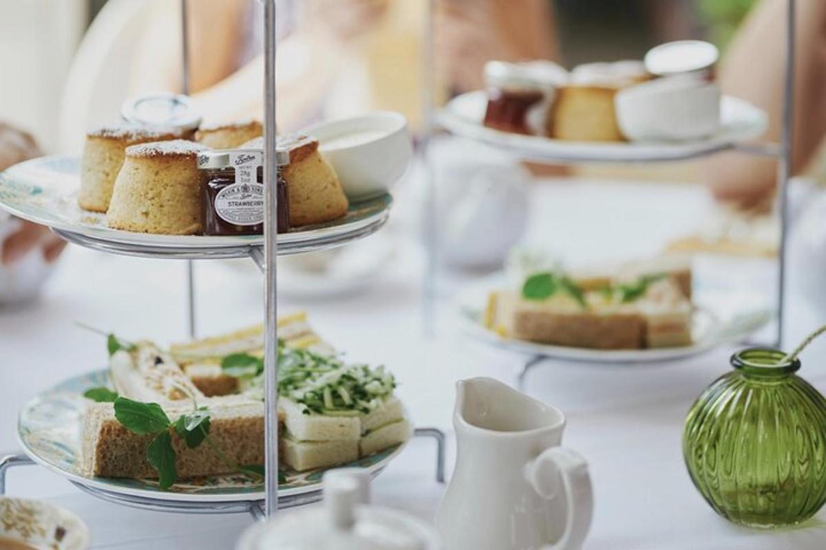 Royal Afternoon Tea & Walk at Kensington Palace