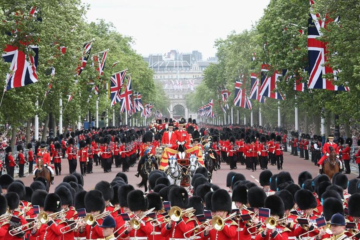 Royal English Walking Food Tour With London Food Tours