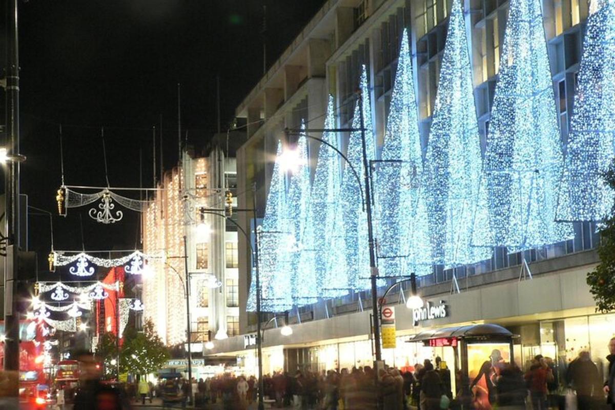 See London Christmas Lights Open-Top Bus Tour with guide