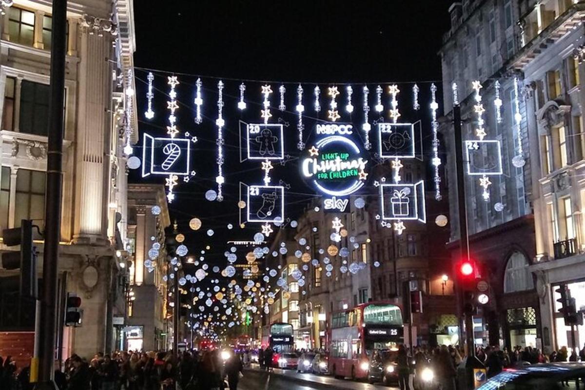 See London Christmas Lights Open-Top Bus Tour with guide