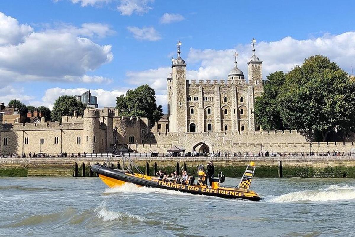 Speedboat ‘Tower RIB Blast’ from Tower Millennium Pier – 20 minutes