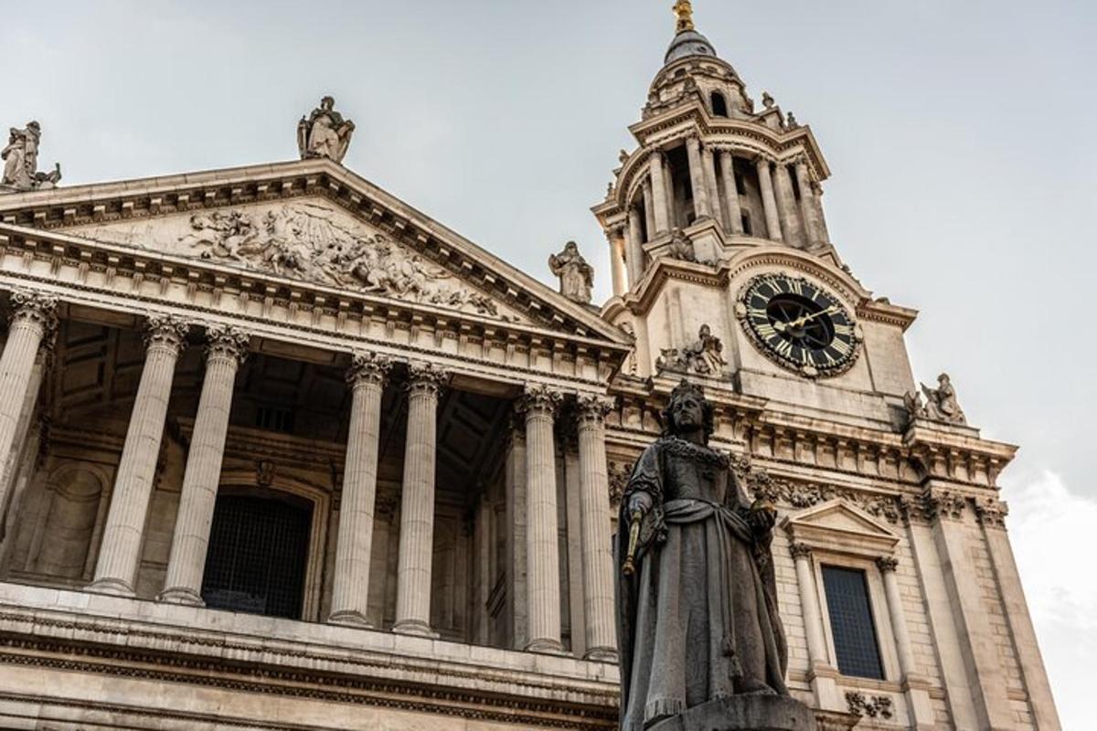 St Pauls Cathedral & Westminster Walking Tour