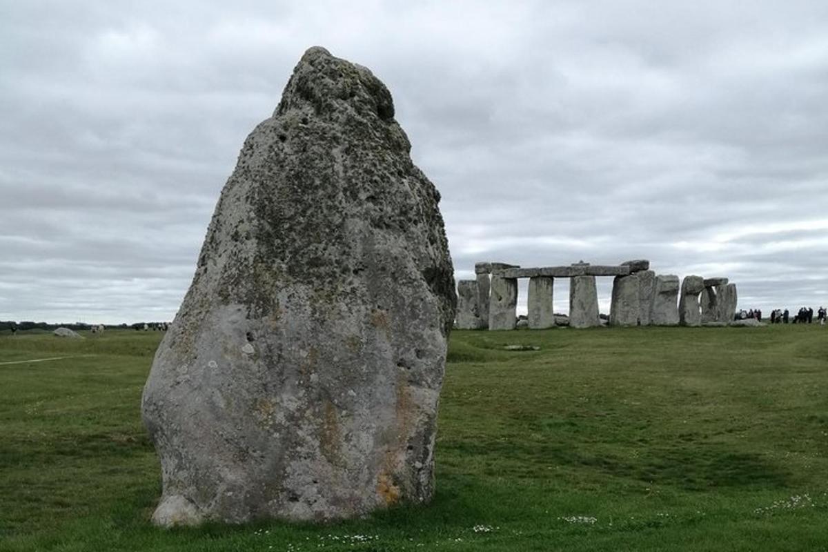 Stonehenge & Bath Private Day Tour from London