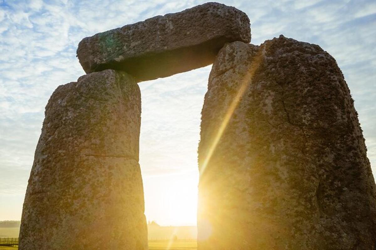 Stonehenge, Bath and Windsor Private Car Tour from London