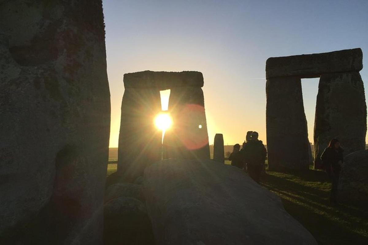 Stonehenge and Bath Private Car Tour