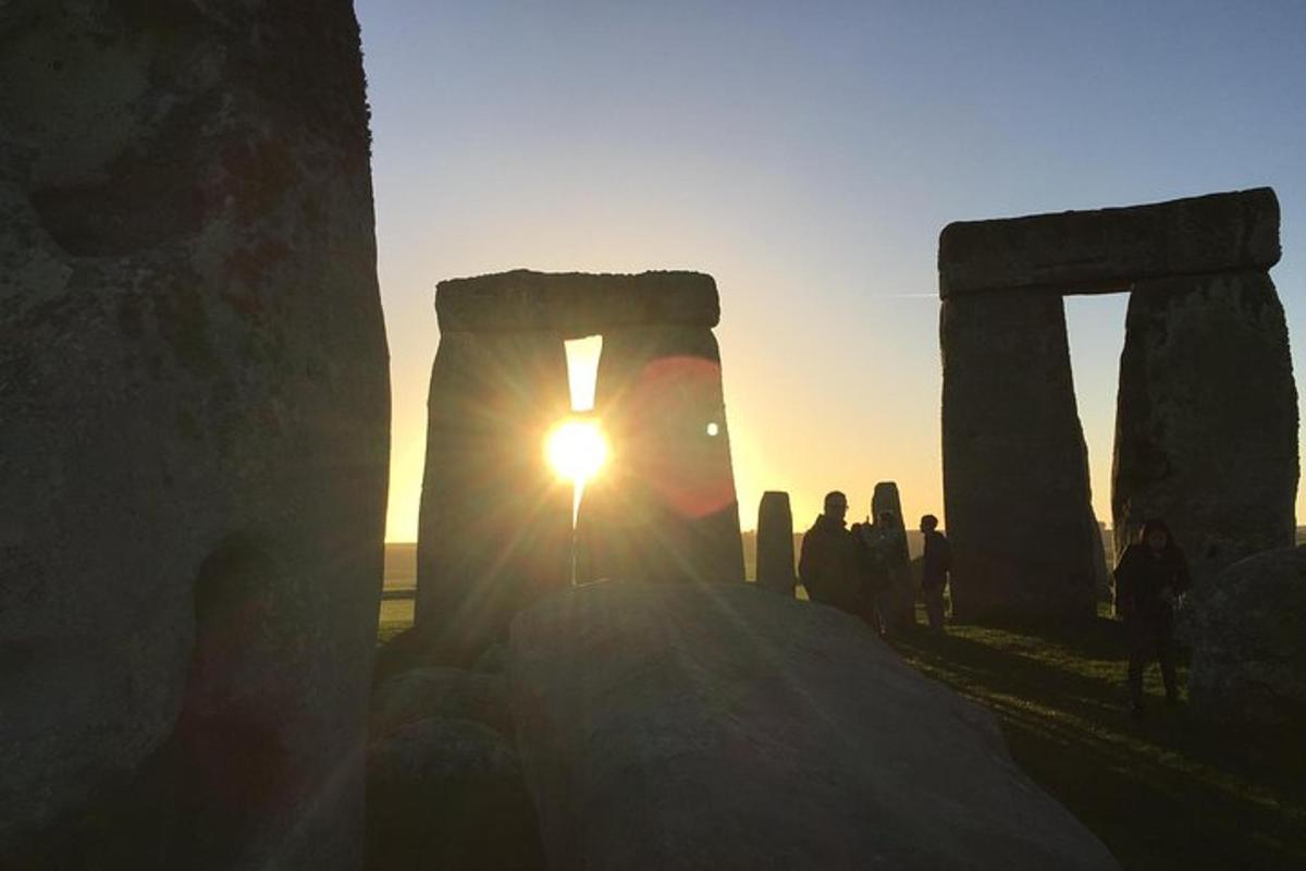 Stonehenge and Bath Private Car Tour