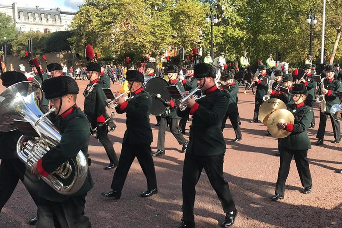 The 4 Hour Private Iconic London Taxi Sightseeing Tour