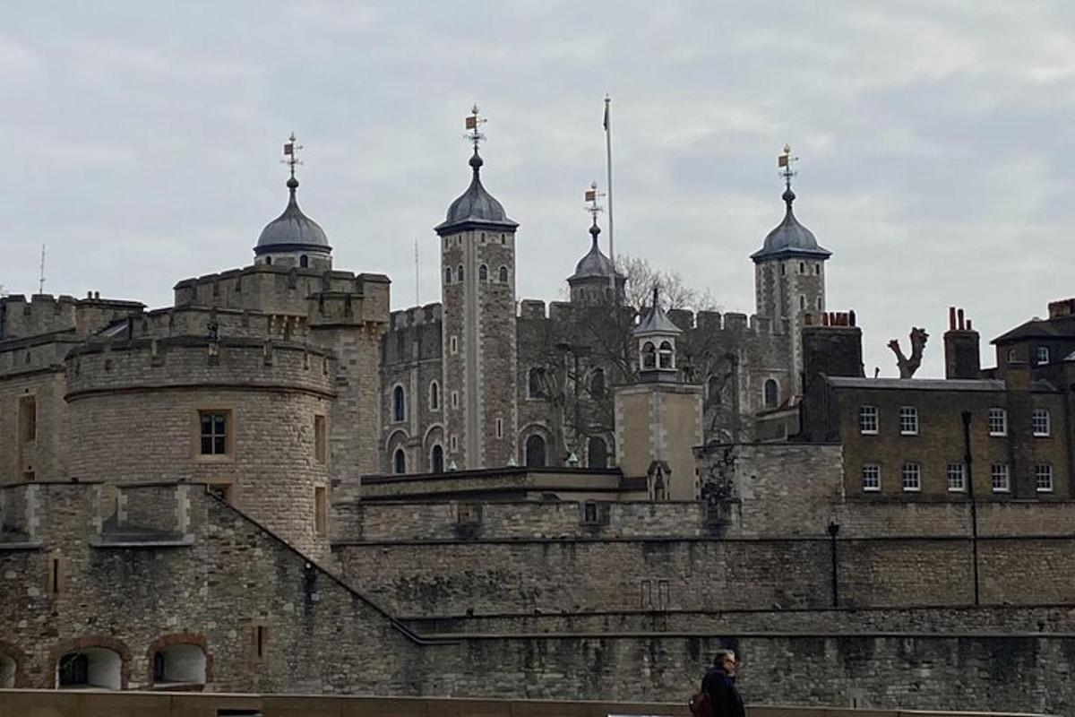 The Tower of London – Small Group Tour with a Local Expert