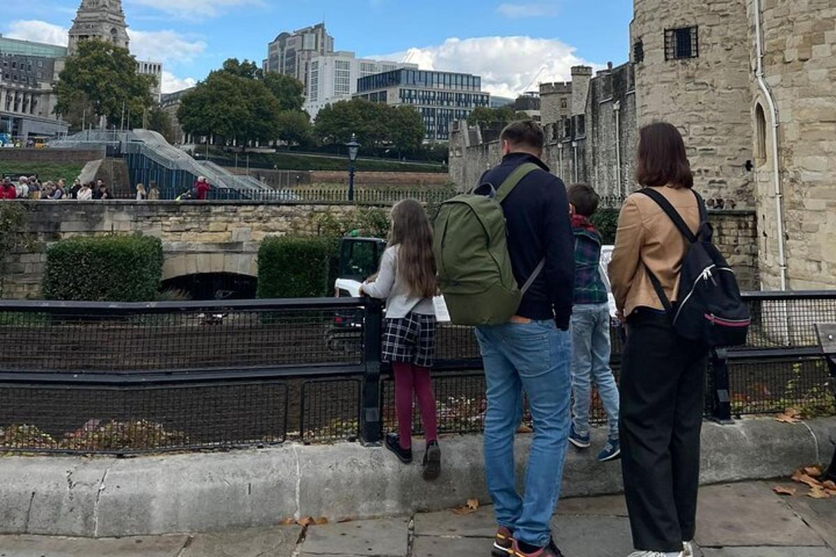 Tower of London Private Guided Tour for Kids and Families