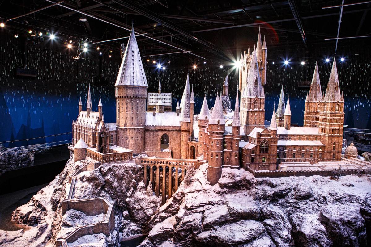 Warner Bros. Studio Tour: Making of Harry Potter