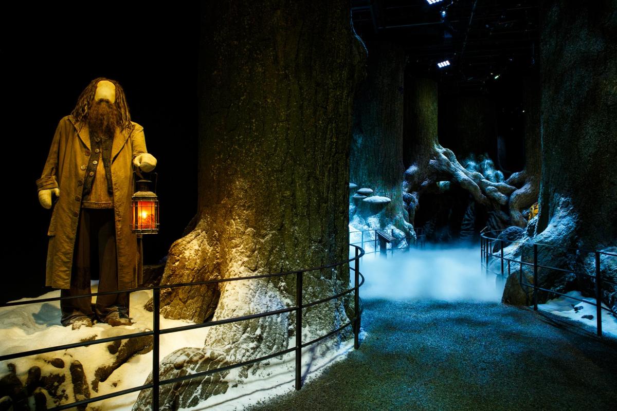 Warner Bros. Studio Tour: Making of Harry Potter