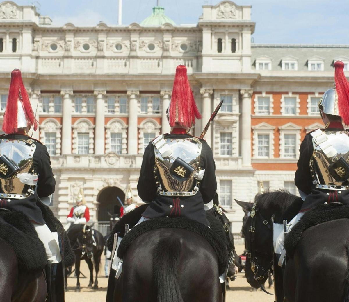 Westminster Abbey and the Changing of the Guard Tour